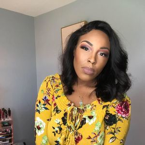 Meet your Posher, Crystal